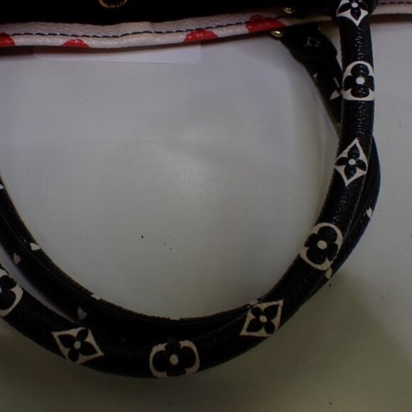 Louis Vuitton Monogram Giant Crafty Onthego GM - Picture 7 of 10